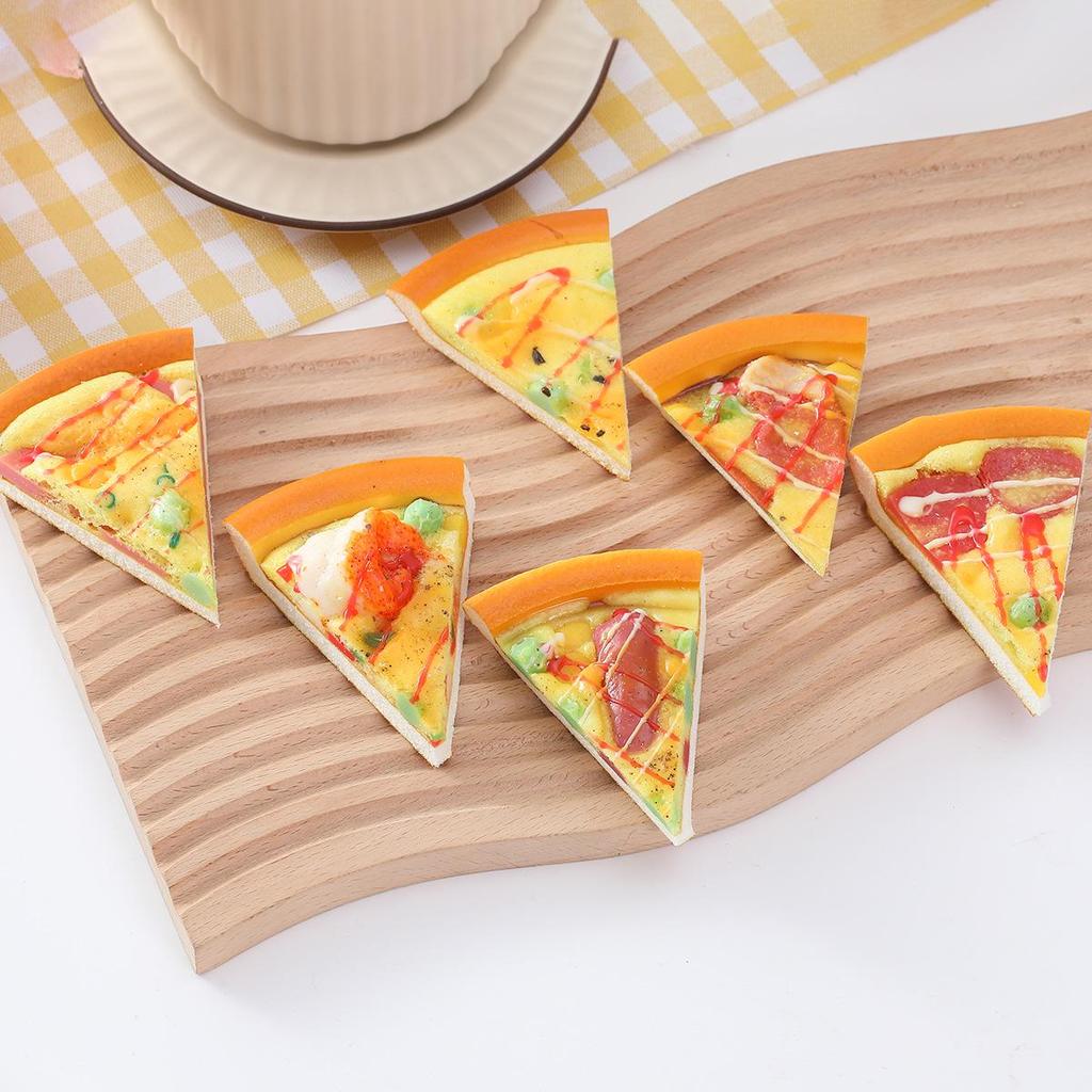 Dreieckiges Pizzastück Schlüsselanhänger & Magnet - Kreative Wohnkultur & Foto-Requisite