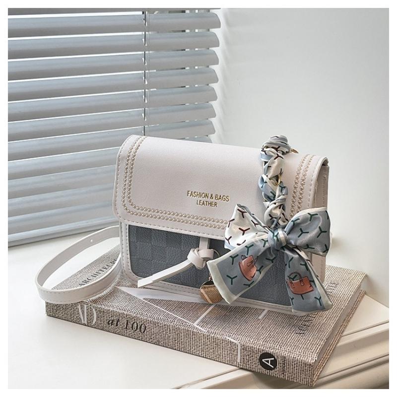 1Pc Popular Foreign Style Cream Small Square Bag New Fashion Niche Design Silk Scarf Shoulder Bag Fresh and Sweet Oblique Span Bag Women