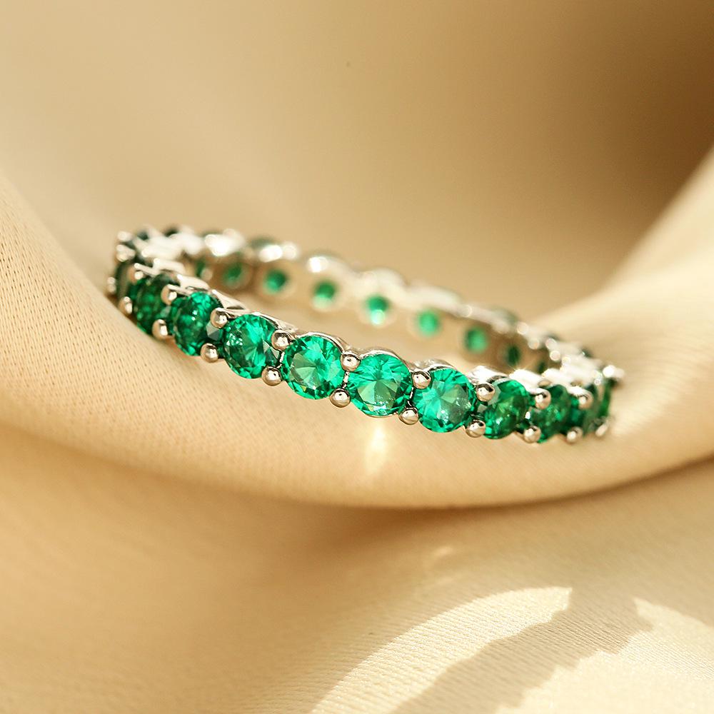 

Ретро кольцо с изумрудом и цирконом: Европейский и американский стиль, Высококлассные, Изысканные, Модные женские украшения. Size 6