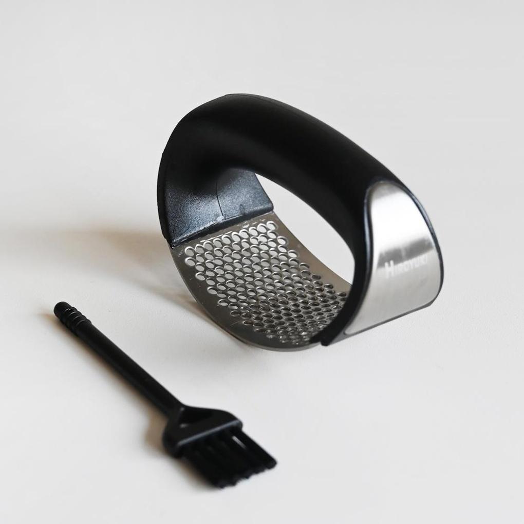 Hiroyuki Stainless Steel Garlic Chopper