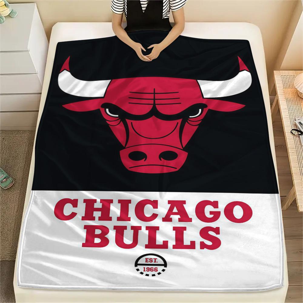 Chicago Bulls Print Flannel Blanket High Quality Warm Comfortable Cover for All Seasons Perfect for Gifts Home Decor