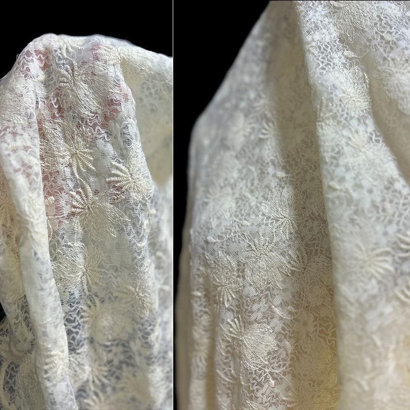 Original High-end Custom-made Heavy-duty Vintage Embroidery Lace Fabric Suitable for Wedding Dresses Formal Gowns