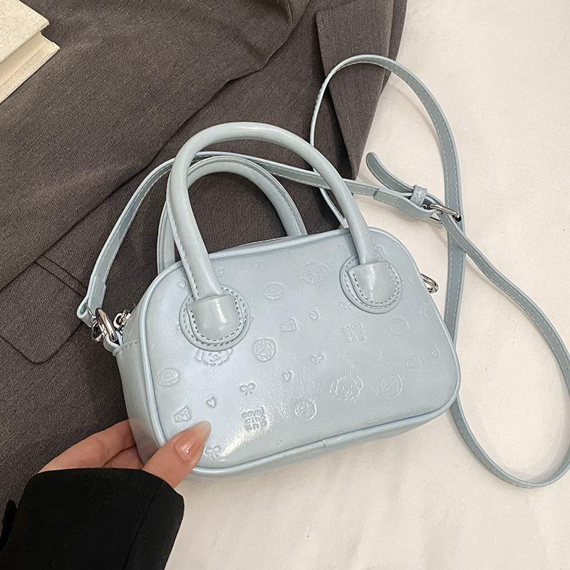 

High-end cute embossed dopamine hand-held pillowcase versatile casual commuting crossbody bag bag for women