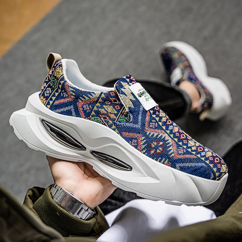 Men’s Sports Shoes Casual Street Style Platform Sneakers Students Over Sized Printed Skateboard Shoes Height Increase