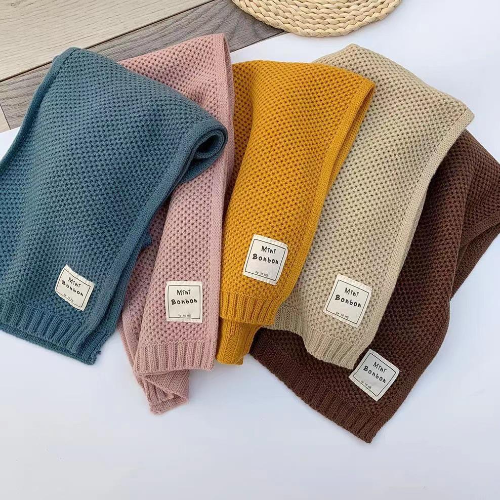 Children's Winter Scarf: Trendy Korean-Style Knitted Wool Snood for Boys and Girls, Warm Neck Warmer for Toddlers In Autumn and Winter.