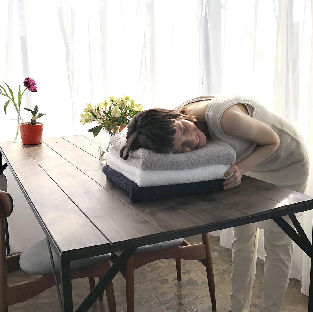 TRUE TOWEL Classic SUGOI Bath Towel, High-quality Imabari Towel (white)