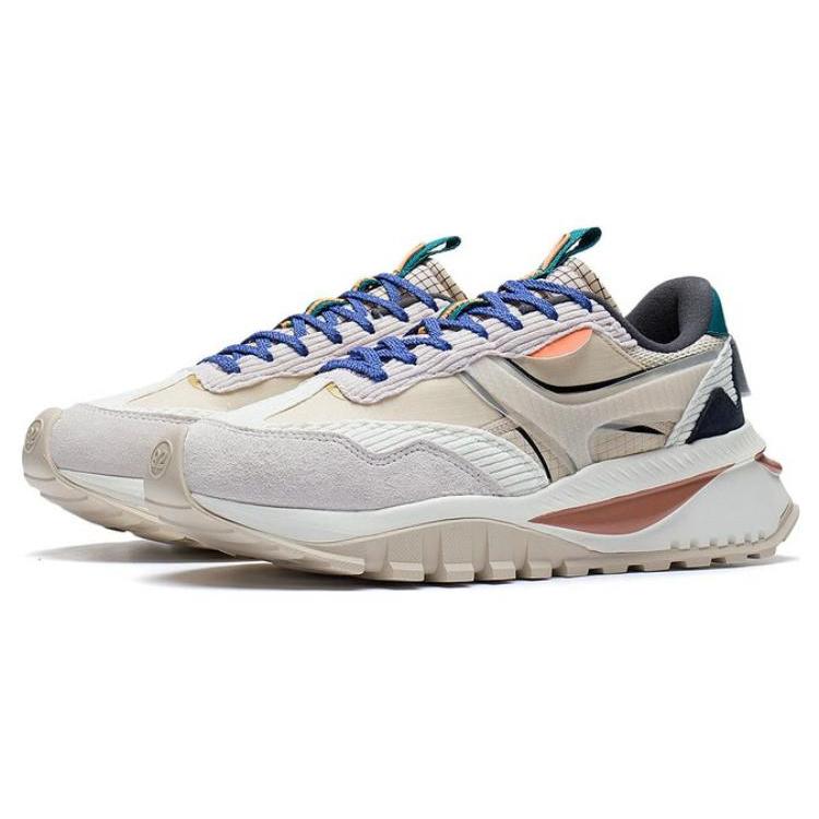 New LINING Cosmos Evo Low 'Light Brown Grey' AGCS163-2