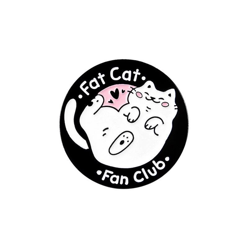 Derpy Kitten Cartoon Brooch - Cute Round Metal Cat Badge