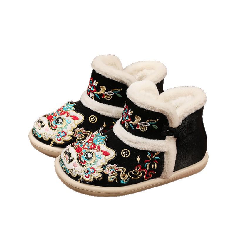 Girls' Ancient Style Embroidered Cotton Hanfu Shoes - Comfortable Slip-On, Thickened Cloth