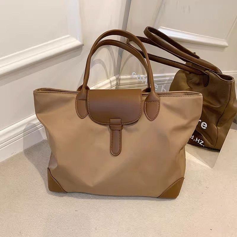 

Large Capacity Nylon Tote: Lightweight Oxford Cloth Shoulder Bag for Women - Perfect for Work and Commute