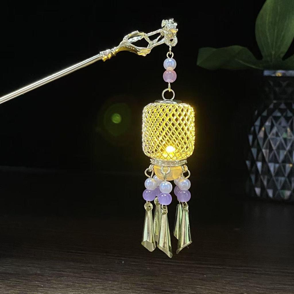 Ancient Style Luminous Hairpin: High-End Alloy Lantern Design for Hanfu Skirts