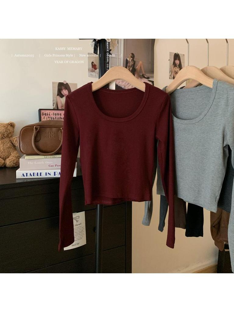 Women's Autumn Chic Slim-Fit Solid Color U-neck Long-Sleeve Base Layer Top