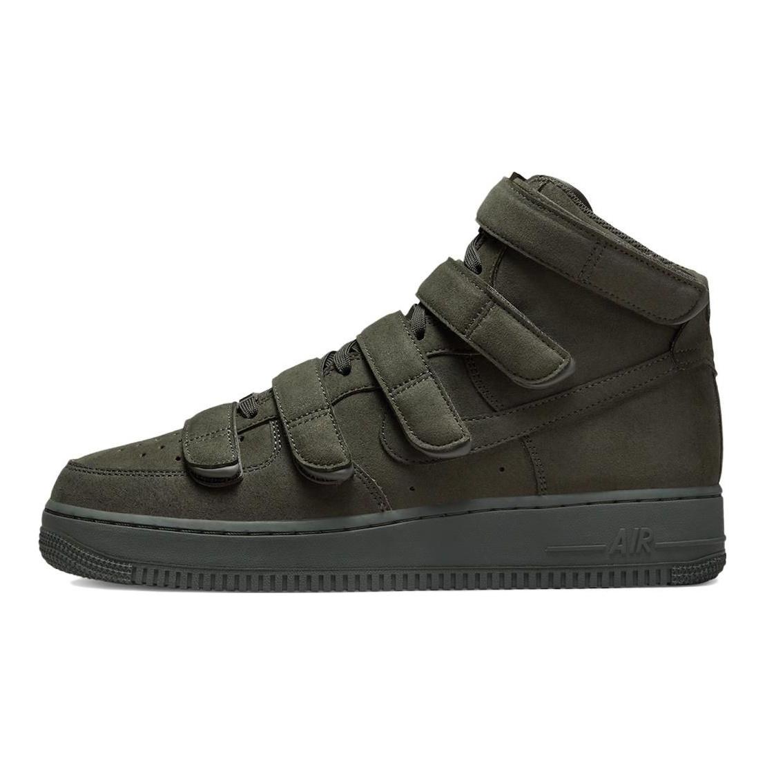 Billie Eilish × Nike Air Force 1 29cm 14629 fiyatlarından başlayan Nike Billie Eilish x Air Force 1 High