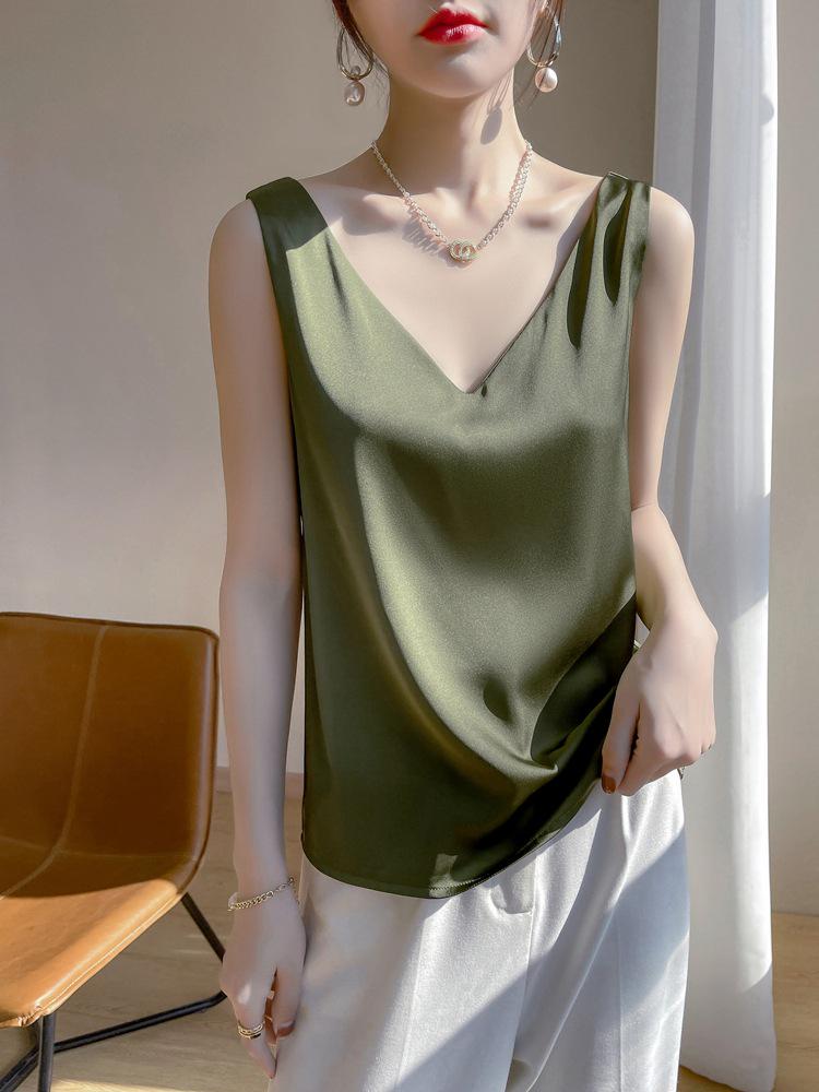 Dámský top camisole ze saténu s výstřihem do V - Bez rukávů, triacetátová základní vrstva na jaro.