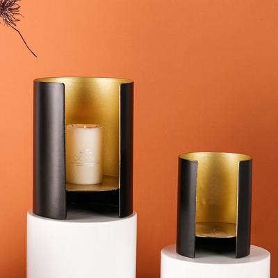 Modern Light Luxury New Chinese Style Furnishings Study Black Gold Semicircular Candle Holder Model Room Soft Decoration Metal Furnishings