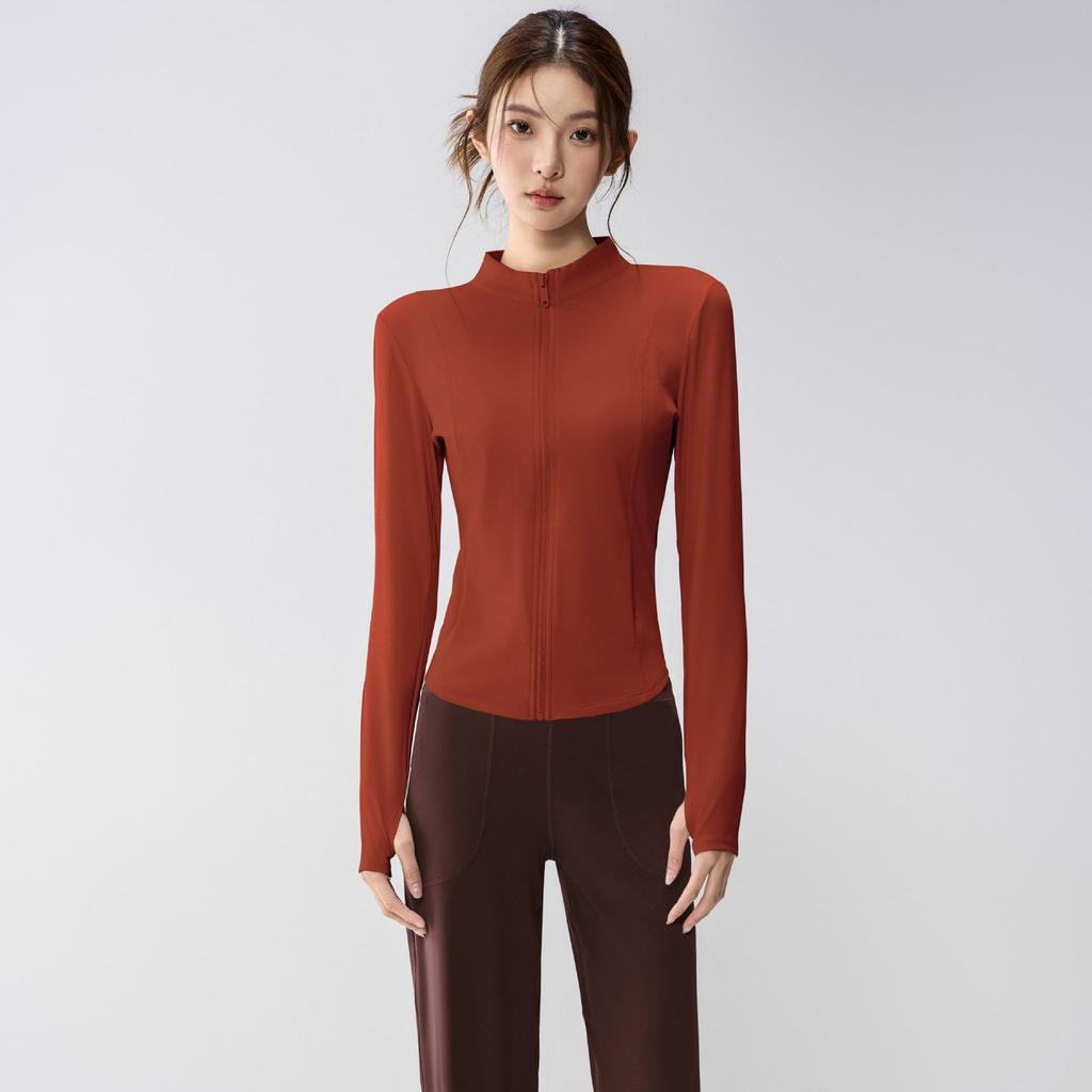 Full-Zip Yoga Suit with Pockets: Slimming Long Sleeve Top for Running & Fitness