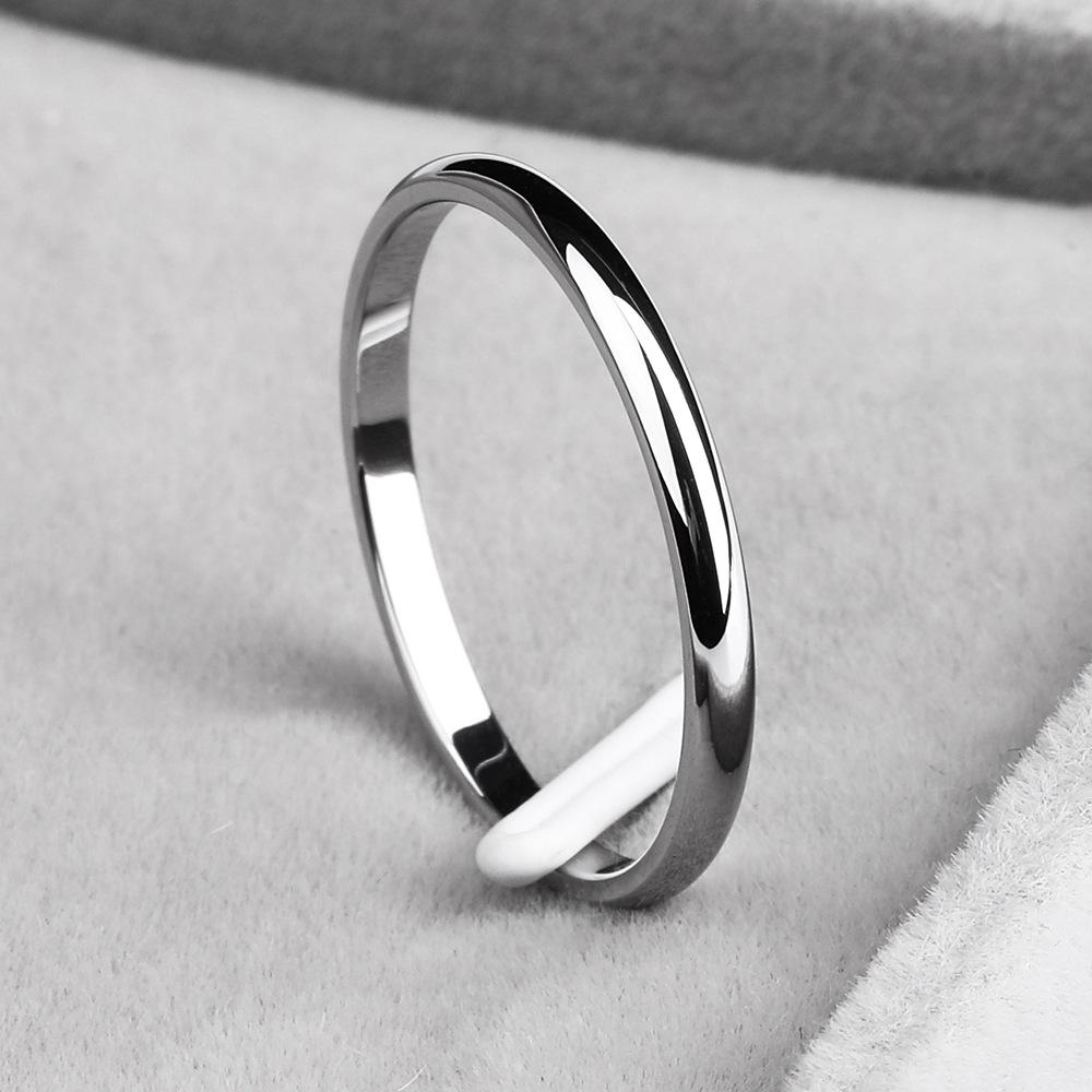 European and American Smooth Titanium Steel Simple Ring Simple Personality Light Luxury Couples Ring