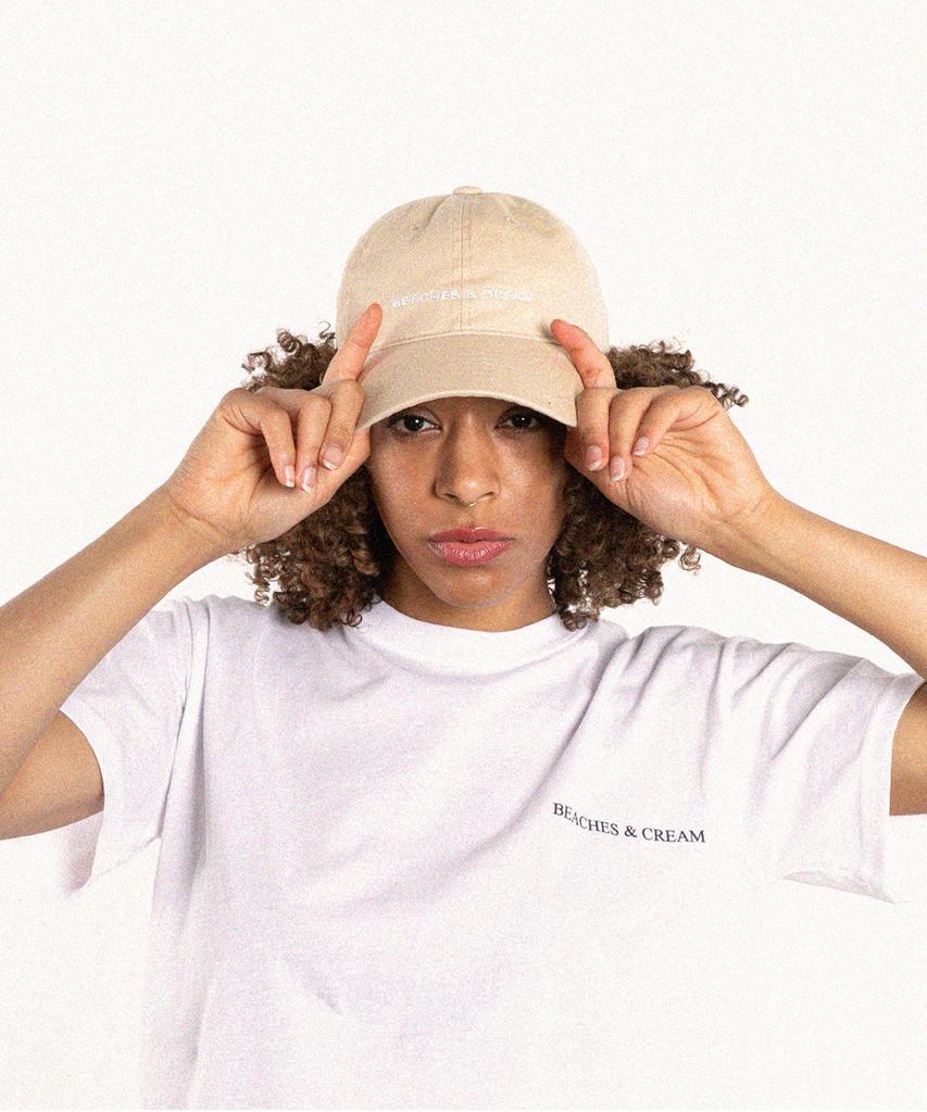 Bichiseuaenkeulim Small Logo Ball Cap-Beige