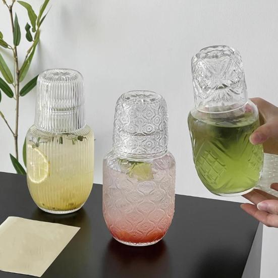 Wasserkaraffe und Glas Set Vintage Nacht Trinkbecher Set Klares Nachttischglas Saftkrug für Wasser Tee Saft