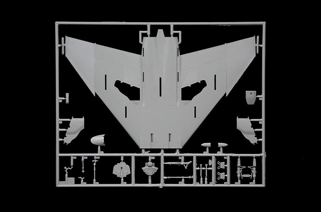 Platz Italeri Phantom II Plastic Model Kit IT2781 1/48 F-4J