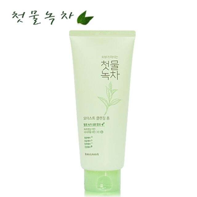 KWAILNARA First Flood Green Tea Moist Cleansing Foam 180g [WFJ7PFU_251029]