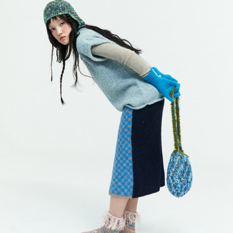 MISU A BARBE TWINS EAR BEANIE BLACK TEAL