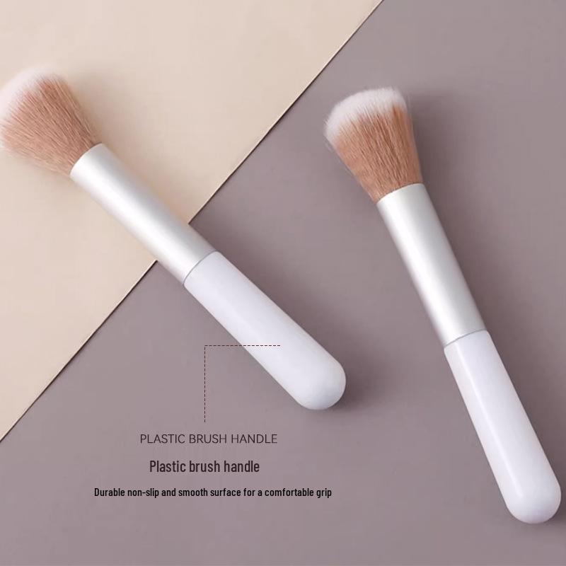 Little Odin Soft Blush Brush - Single Fiber, White Bristle, Portable Makeup Tool for Powder & Highlighting