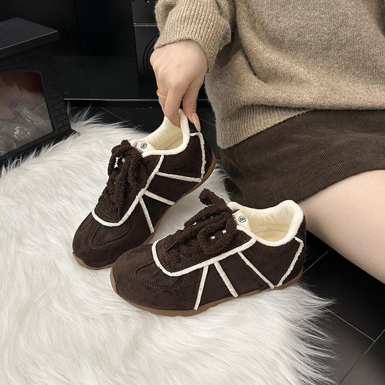 Retro Casual Fluffy Shoes Plush German Training Shoes Women's 2025 Autumn and Winter New Merad Forrest Shoes Thermal Cotton Shoes