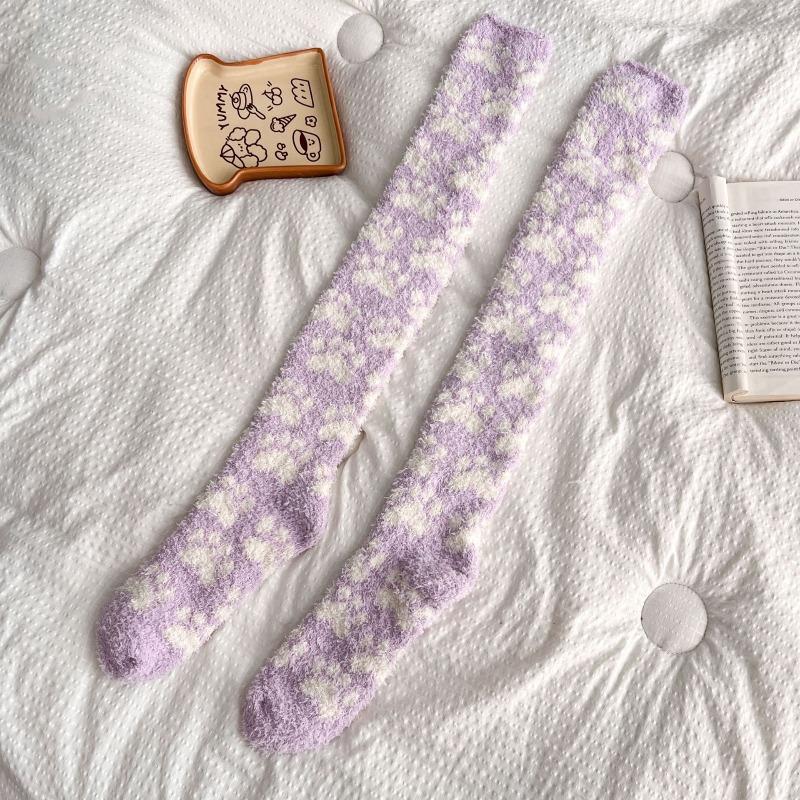 Liebe Stil Korallenfleece Bodensocken Damen Herbst und Winter Schlafsocken Strümpfe Verdickt Warm Wochenbett Socken Damen Winter Kniestrümpfe