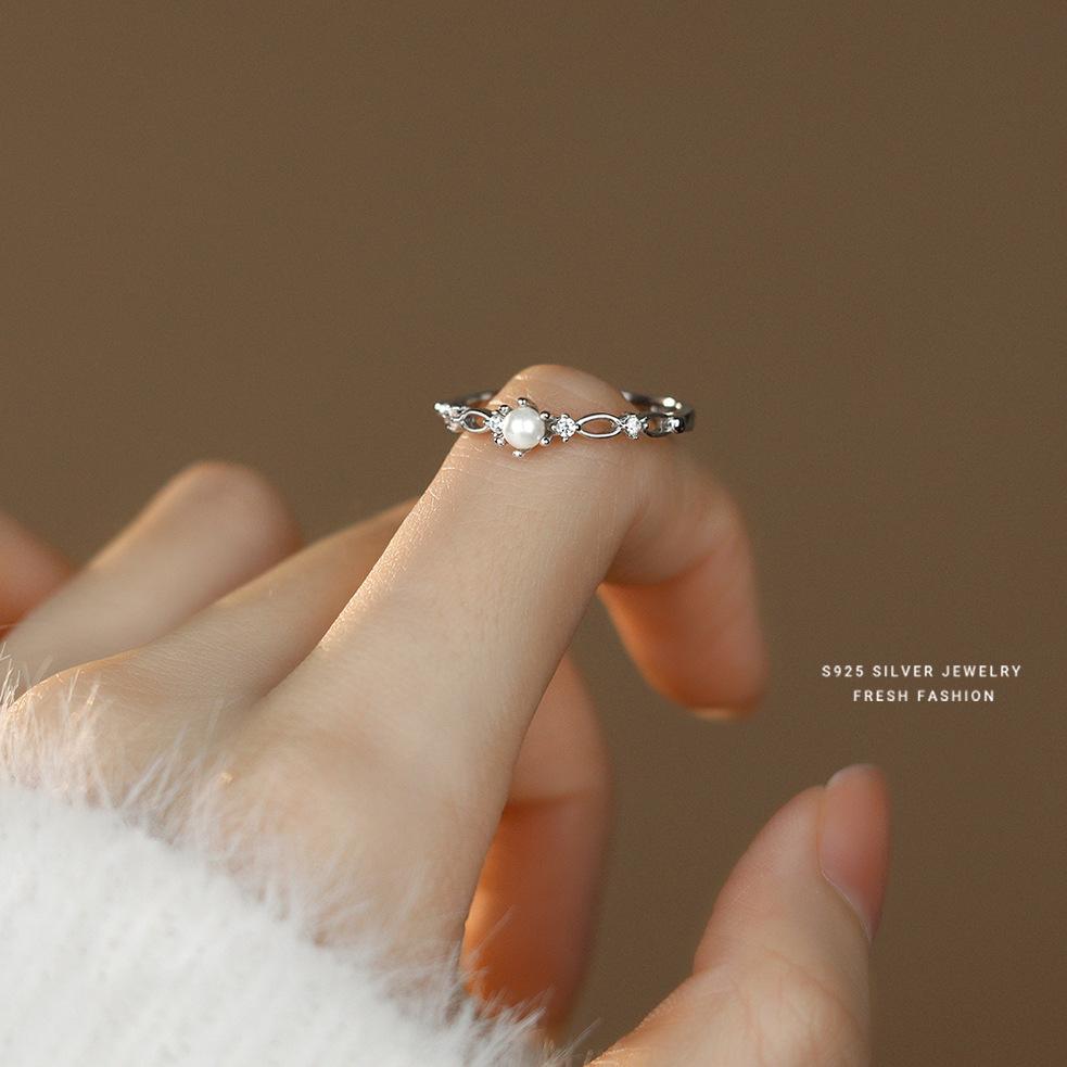 

Real 925 Sterling Silver French Light Luxury Shell Pearls Ring for Women Wedding Party Fine Jewelry wholesale