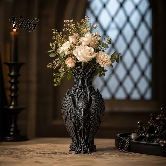 Creative Gift for Art Lovers 3D Printed Black Bird Vase, Gothic Flower Decorative Holder Compact Table Vase Dried Flowers, Retro Fantasy Ornament