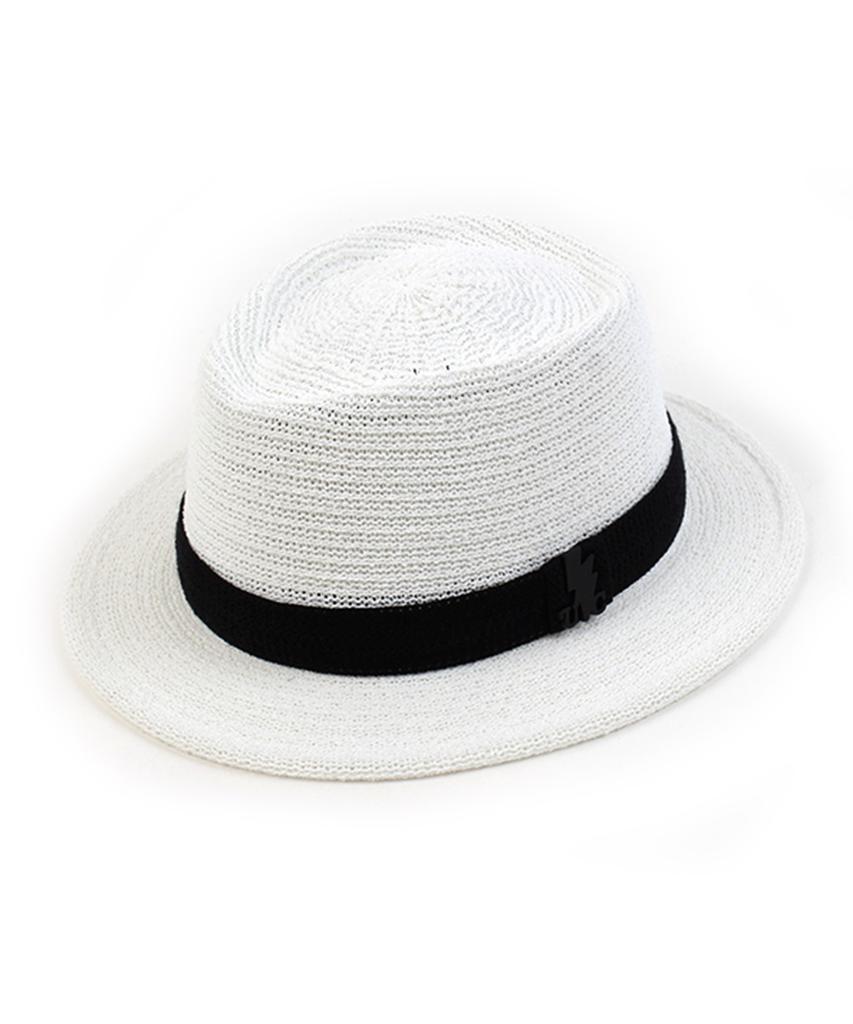 Yunibeosyeolkemiseuteuli White Knit Fedora