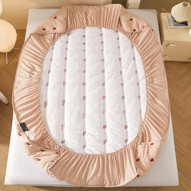 Thickened Oversized Soft Mattress Protector, Solid Color Fitted Sheet, Embroidered Mattress Cover