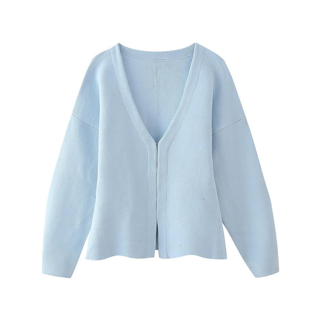 Summer 2024 Women's European & American Style Loose Sleeve Knitted Cardigan & Mini Skirt Set.