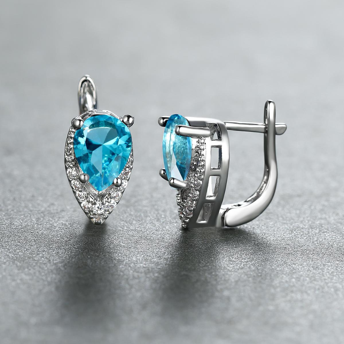 

Новинка 2022 года, серьги с геометрическим каплевидным вырезом и зеленым камнем, темпераментные длинные висячие модные женские серьги серебряный/цвет морской волны