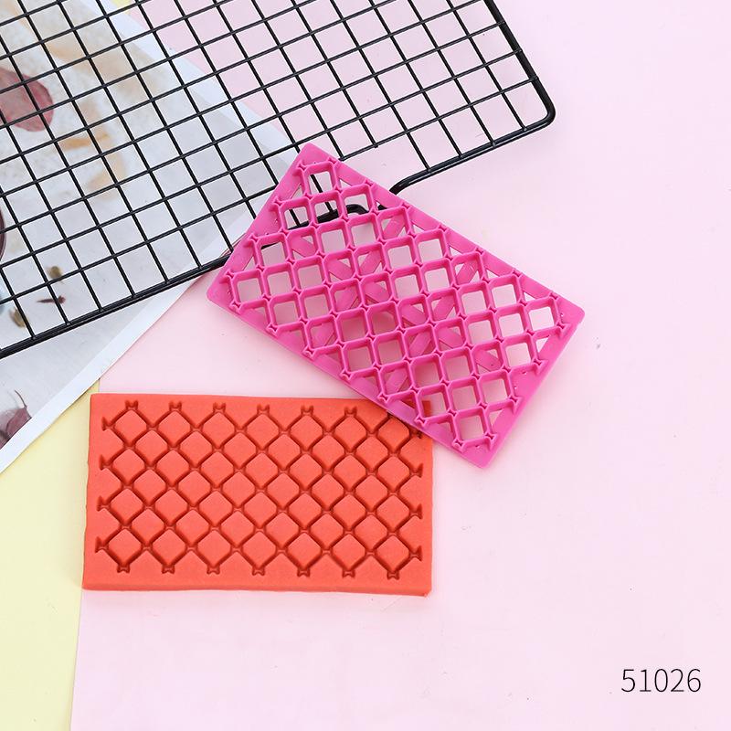 DIY Eight-Petal Flower Fondant Cutting Mold for Sugar Art