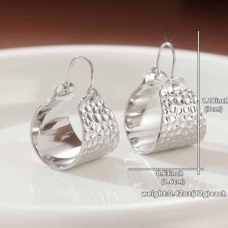 Vintage Simple Silver Color Metal Round Geometry Carving Pattern Dangle Earrings for Women Jewelry