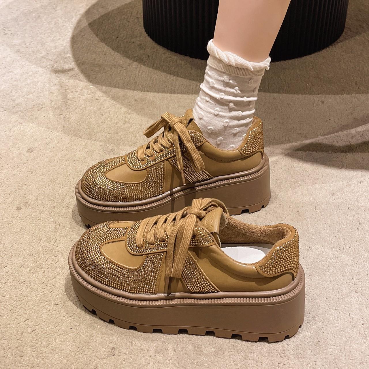 

Женские повседневные спортивные туфли с толстым носком и защитой от столкновений, с ромбовидным узором, ручной работы, зимние кроссовки класса люкс для женщин 40