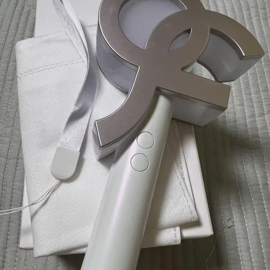 Fromis9 Lightstick