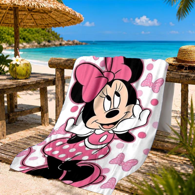 Mouse Couple Artwork Printed Microfiber Beach Towel, Soft And Absorbent, Quick-Dry, Ideal for Summer Travel, Beach Essential, Swimming Pool
