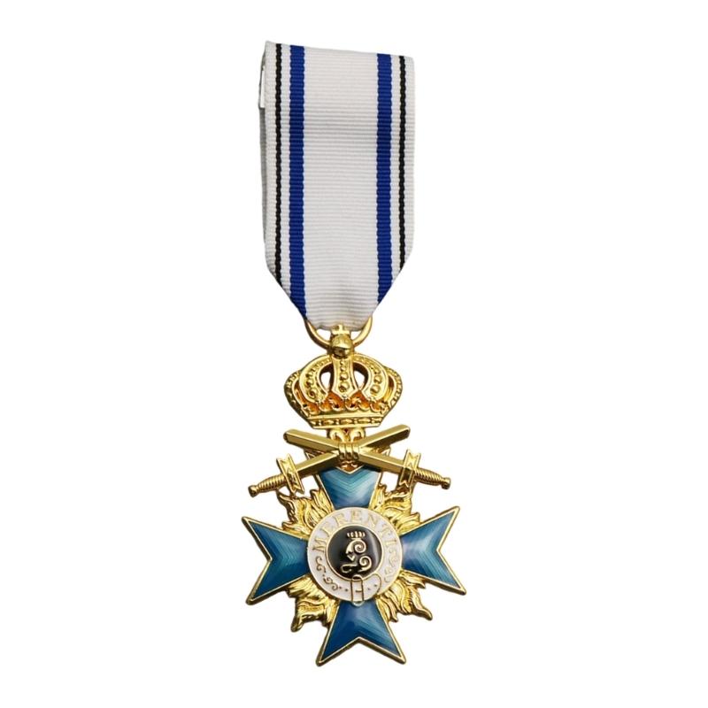 Prussia Crowns Crosses Medals Lapel Pin Militarys Medals Brooch Pin,Suit Pin Clothing Accessories Jewelry for Women Men