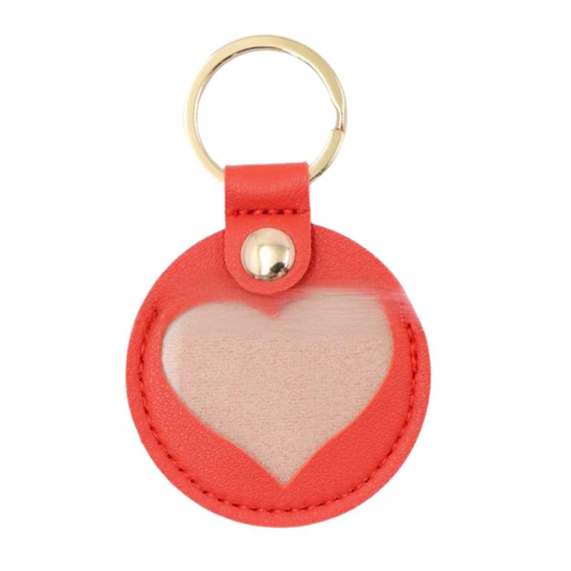 PU Leather Pet Hair Protector Keychain Heart Shaped Design Bag Hanging Decoration Lightweight Accessory For Keys