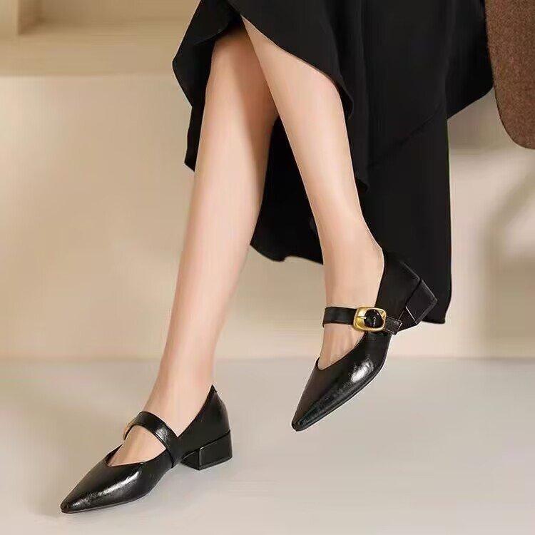 

Retro gold buckle pointed single shoes women s French flat heels Mary Jane shoes commuting versatile casual light mouth brown flats 35
