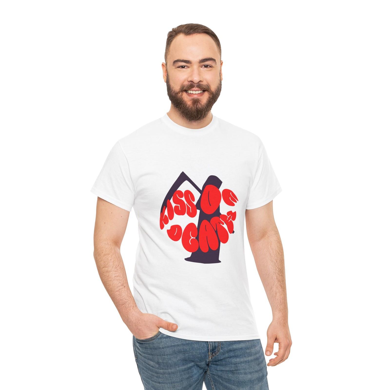 Kiss of Death Unisex Heavy Cotton Tee, Trendy Graphic T-Shirt S разноцветный