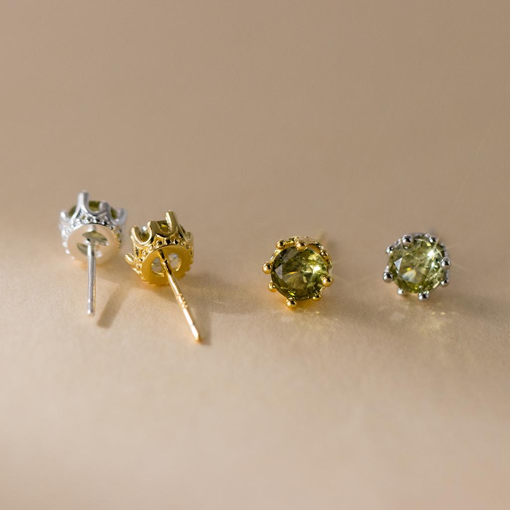 925 Sterling Silver Peridot Green CZ Stud Earrings for Women Vintage Royal Crown Six-Prong Zirconia Earrings Fine Jewelry