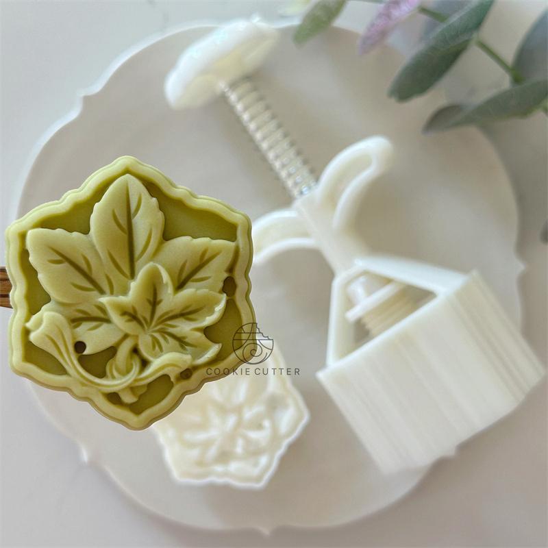 3 Styles Rabbit Leaf Pattern DIY Baking Mooncake Mold Hand Press Pastry Mold for Cake Decor Mid- Autumn Festival Bakeware Tools