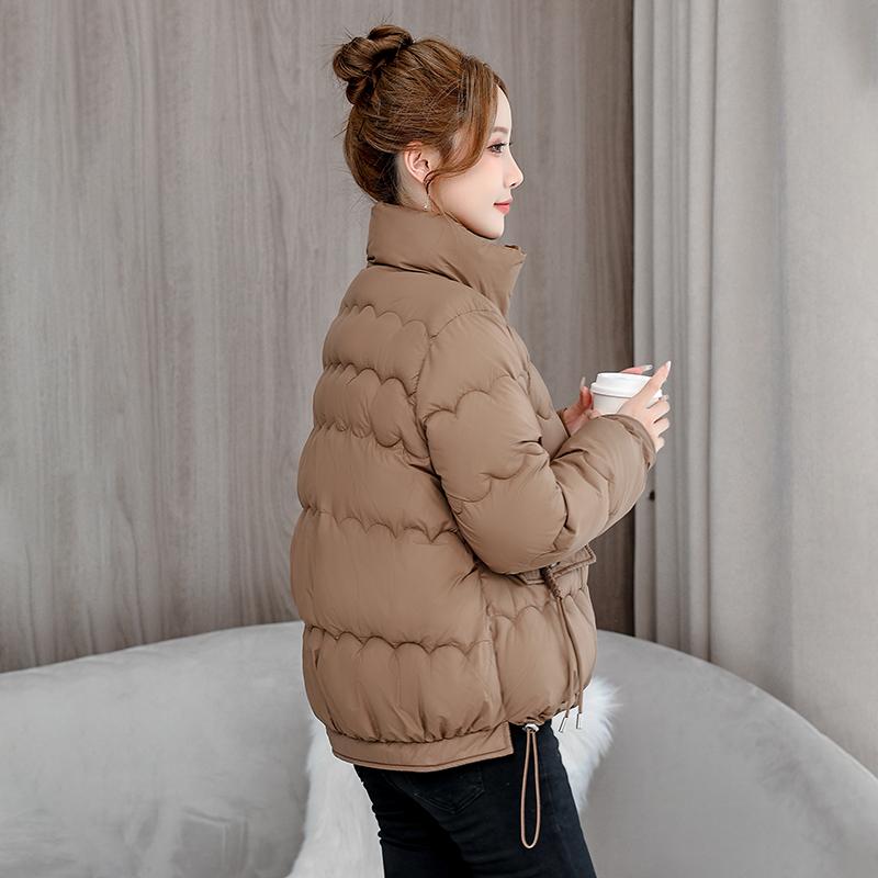 Осень-зима теплая короткая куртка женская однотонная тонкая куртка с воротником-стойкой — фото 6