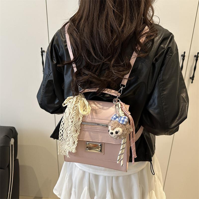 Beautiful and exquisite women's backpack, college style, sweet students commute to class, versatile single shoulder messenger bag women