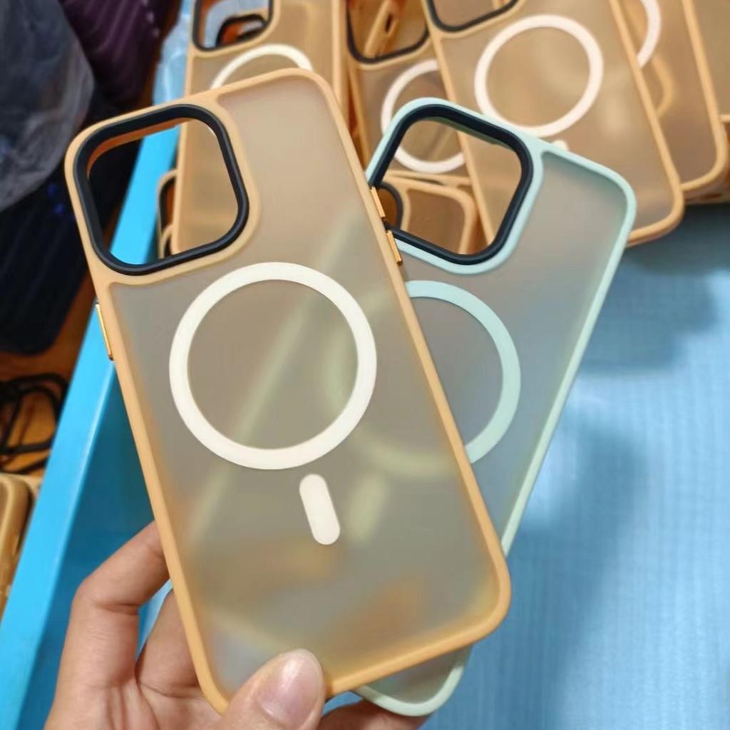 Anwendbar auf IPhone16ProMax Weiche Farbe Hautsensitiv Magnetische Saug Handyhülle Apple 15 Matte Schutzhülle X/XS Hartschale