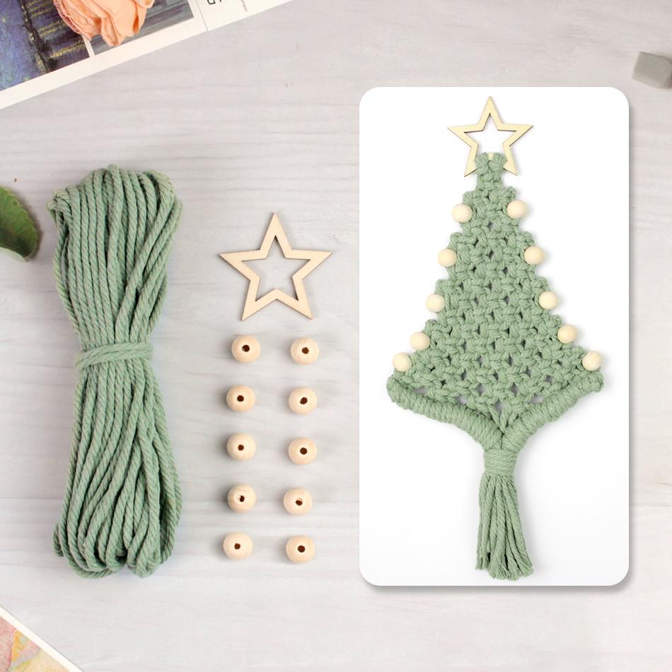 Anfängerfreundliches Makramee-Set Weihnachts-Edition Holzperlenbaum DIY Mehrfarbiges Polyester Festlicher Auto-Dekor Geschenk Anleitung